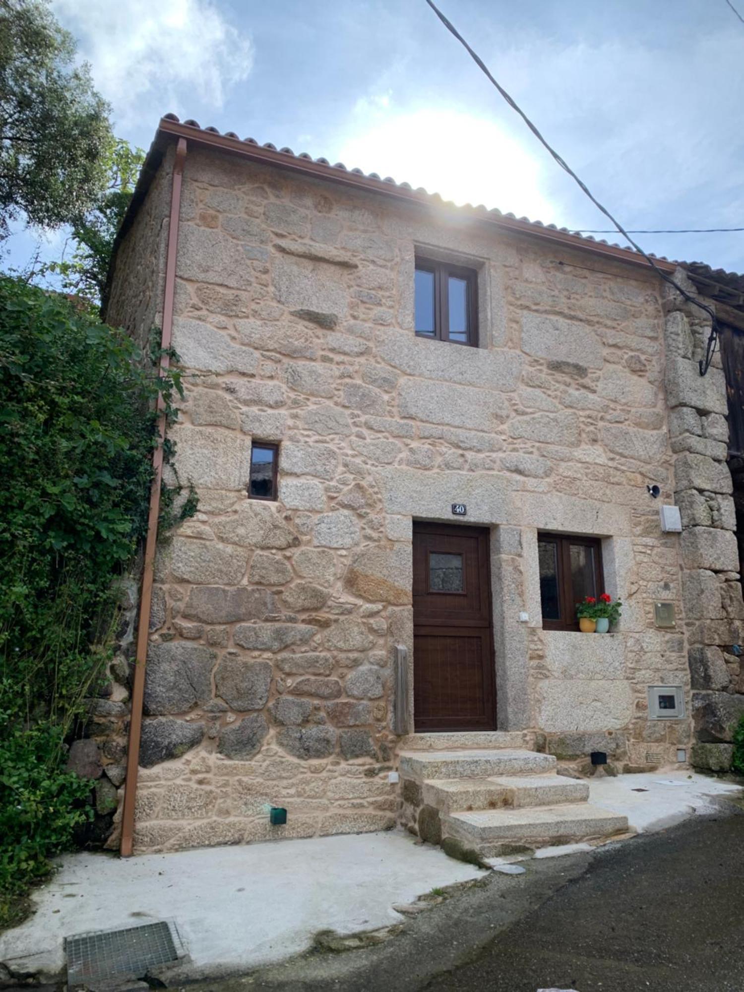 Casa A Pracina, Playa De Soesto Villa Laxe Bagian luar foto